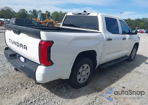 2022 Toyota Tundra Sr z USA, uszkodzony, nr VIN 5TFKB5AB0NX001633